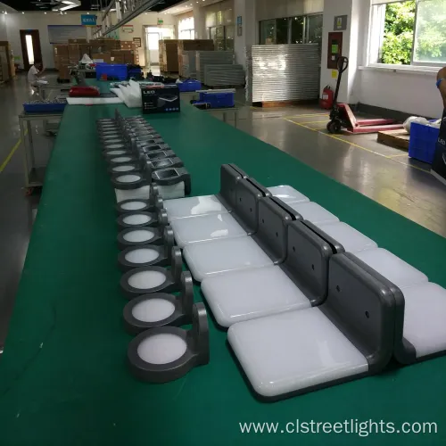 Factory Price Outdoor Decorative Solar Wall Lamp